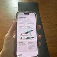 Manual de Seleção de Exercícios aberto no celular